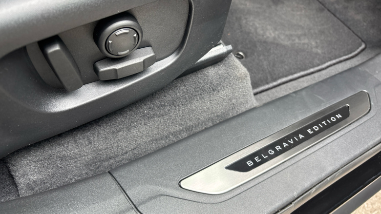 Land Rover Range Rover Velar 2.0 D200 MHEV Belgravia Edition 5dr Auto Diesel Estate